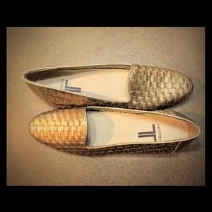 Trotters Gold Woven Size 8S